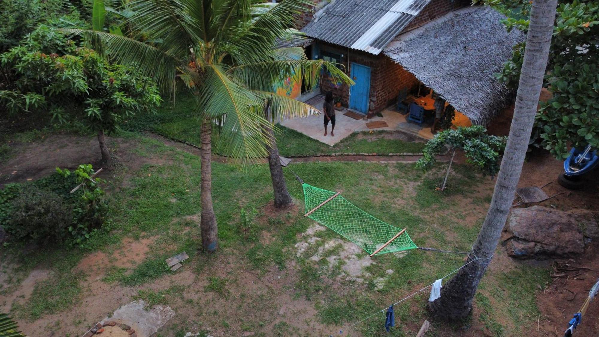 Chill House Hostel Anuradhapura Exterior photo